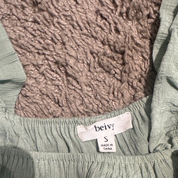 Light Green Ruffle Strap Tank Top - Picture 2 of 2